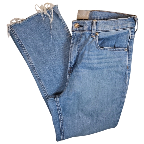 Everlane Denim - Everlane Light Wash The Cheeky Jean Cropped Straight Leg Raw Hem Size 31 R